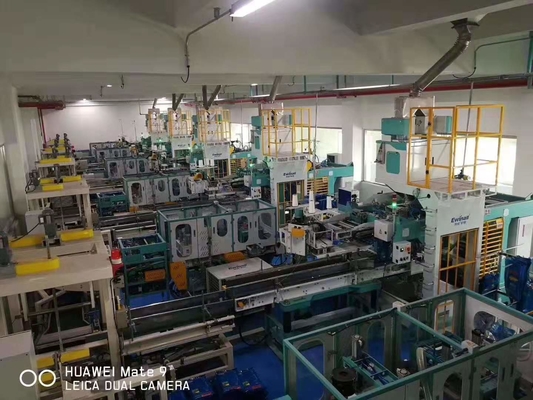 Полностью автоматический мешок машины упаковки QESM муки 12KW PP заполняя и герметизируя
