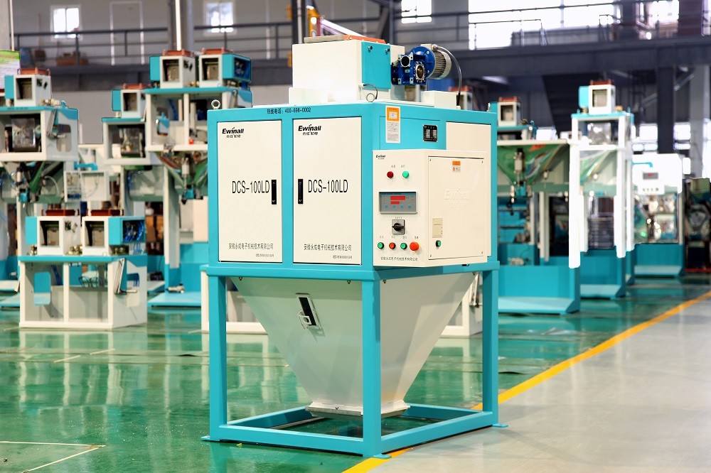 0.9KW масштаб 50HZ подачи неочищенных рисов пшеницы смешивая машины дисплея FRK смешивая